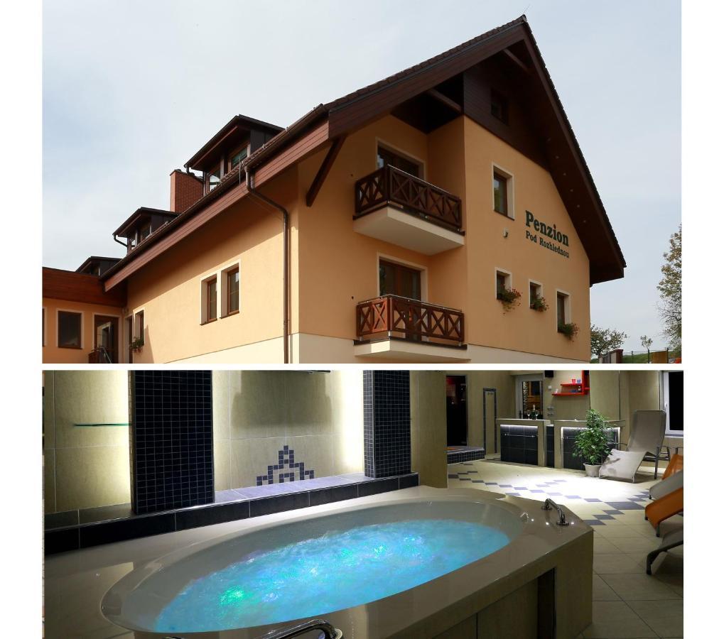 Wellness Penzion Pod Rozhlednou Kostelec nad Orlici ภายนอก รูปภาพ