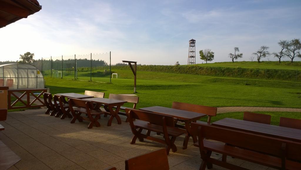Wellness Penzion Pod Rozhlednou Kostelec nad Orlici ภายนอก รูปภาพ