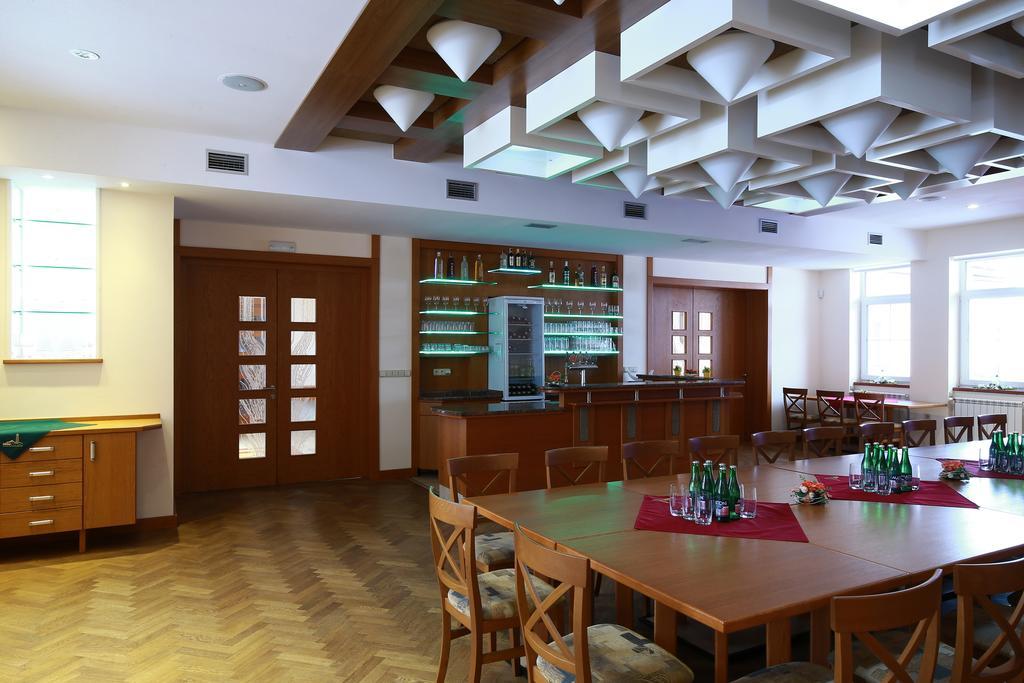 Wellness Penzion Pod Rozhlednou Kostelec nad Orlici ภายนอก รูปภาพ